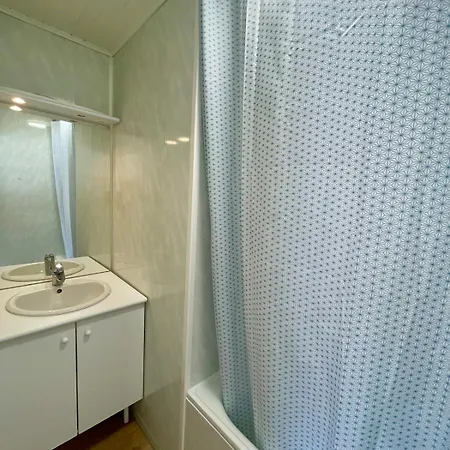 T2 3 A 4 Pers Proche Telecabine Et Centre Village Appartement La Plagne