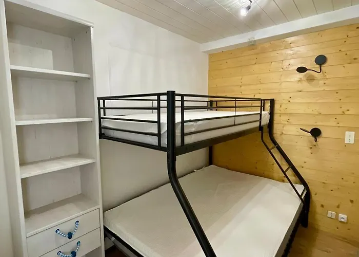 Апартаменты T2 3 A 4 Pers Proche Telecabine Et Centre Village